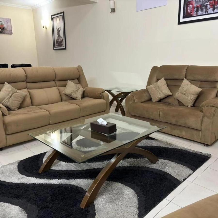 Thomas Guest House Islamabad Extérieur photo