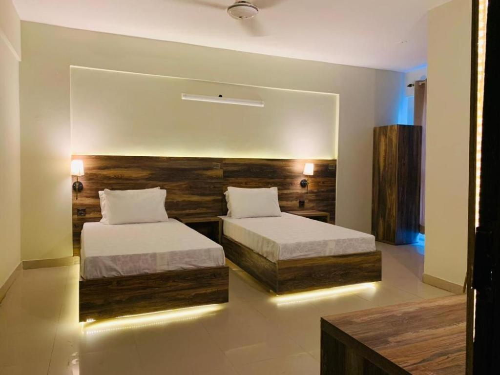 Thomas Guest House Islamabad Extérieur photo
