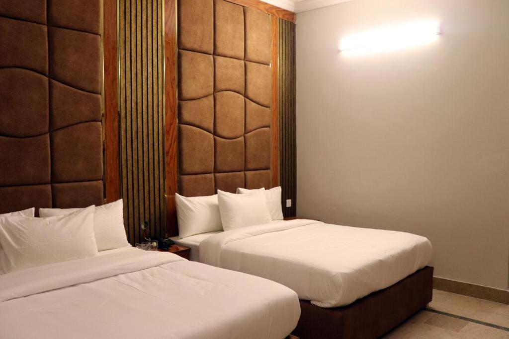 Thomas Guest House Islamabad Extérieur photo