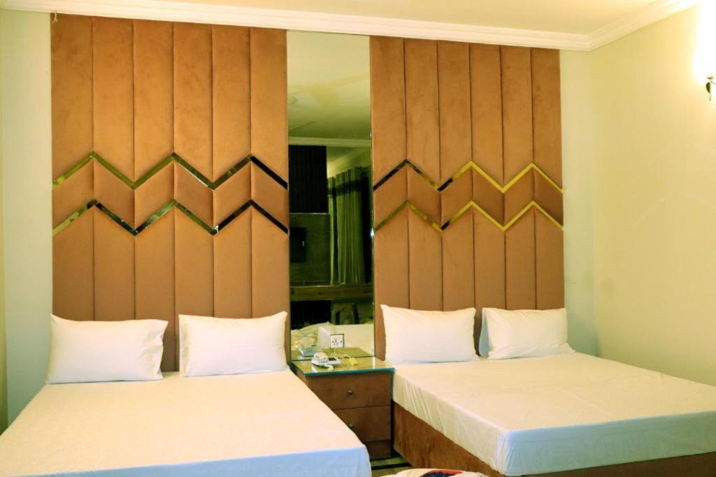 Thomas Guest House Islamabad Extérieur photo